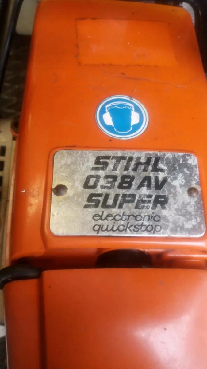 2 STIHL CHAINSAWS €250 - Image 3