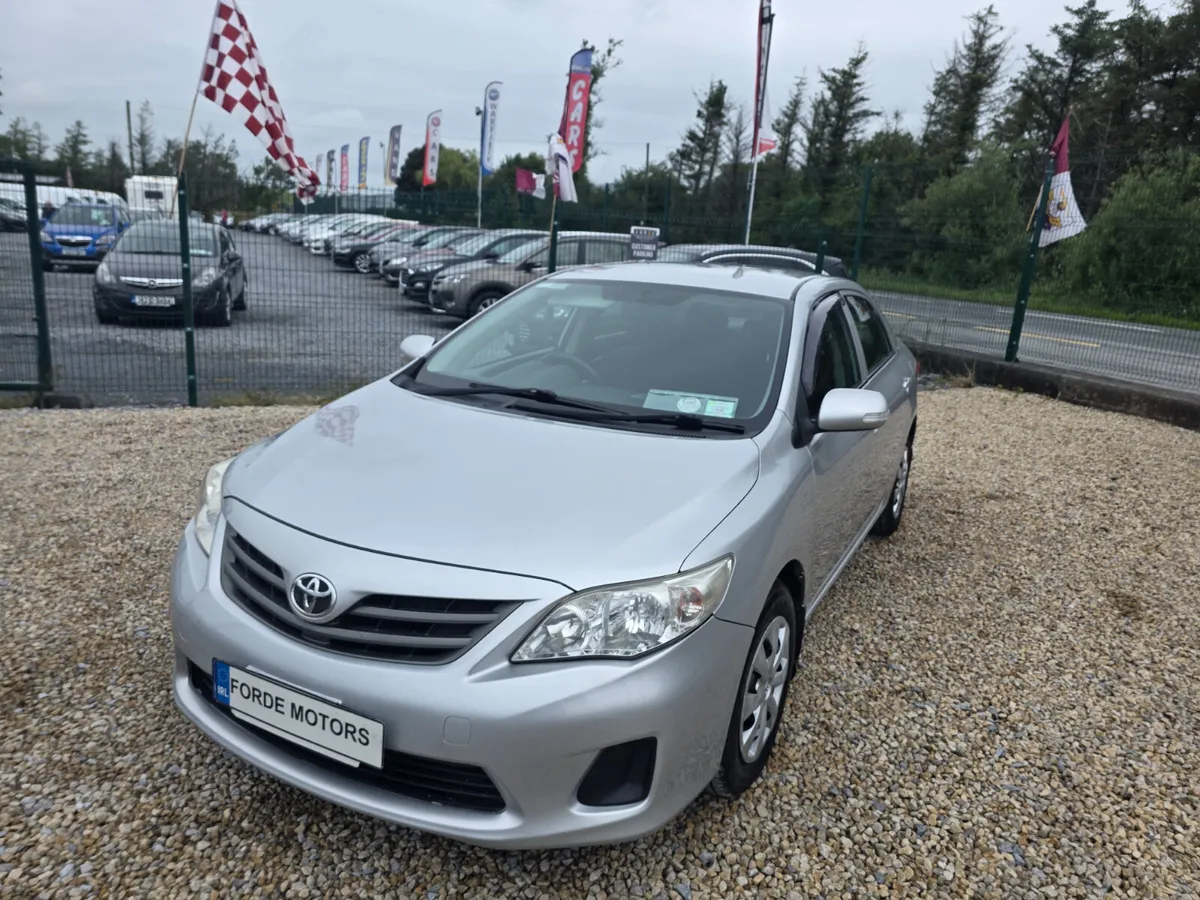 Toyota Corolla 2012 - Image 2