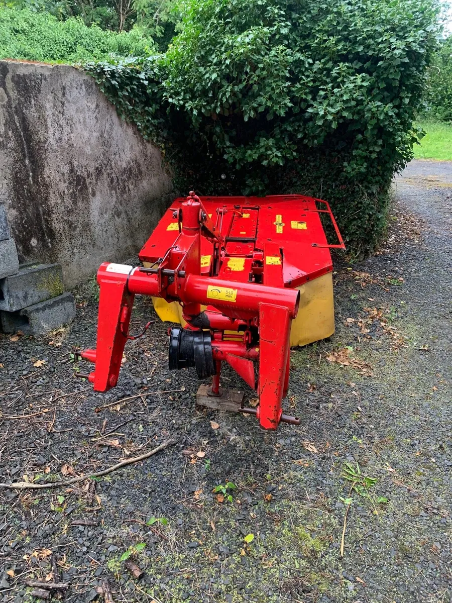 Ztr 165 mower - Image 1