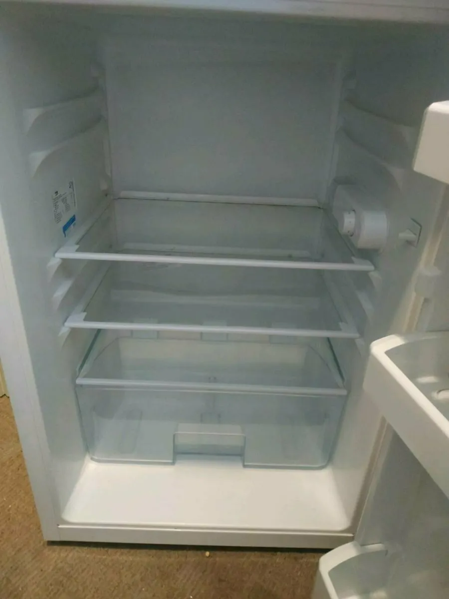 Beko under counter fridge - Image 4