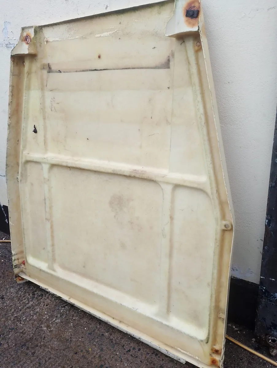 Same laser/ Lamborghini Roof - Image 4