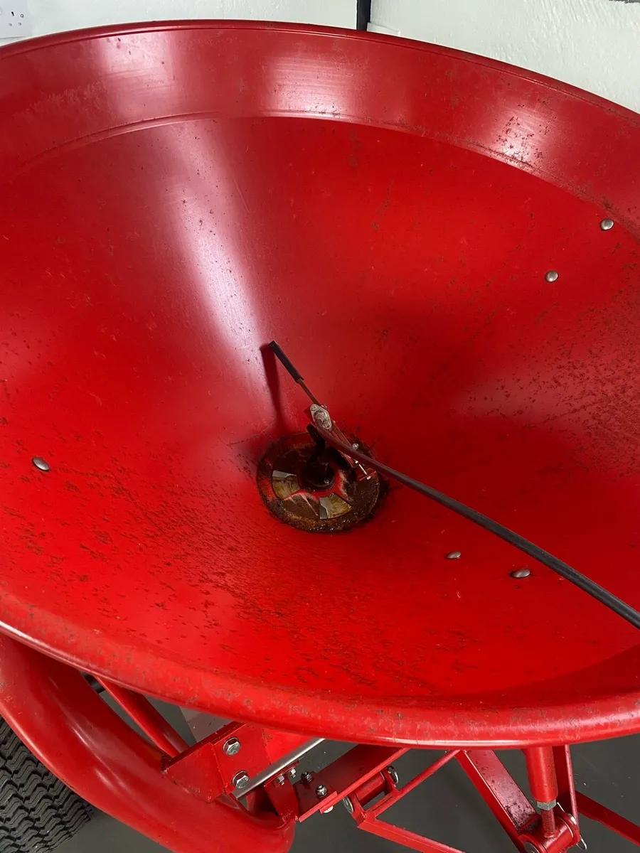 Quad spreader - Image 4
