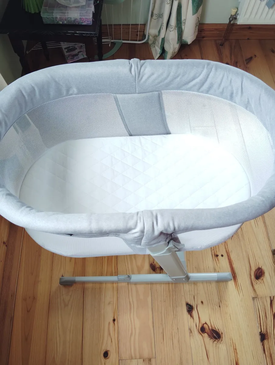Cot - Image 1