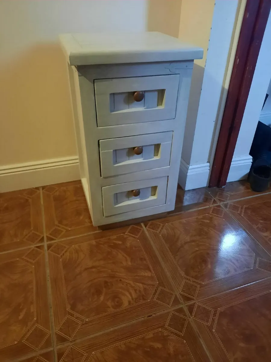 Bedside locker - Image 1