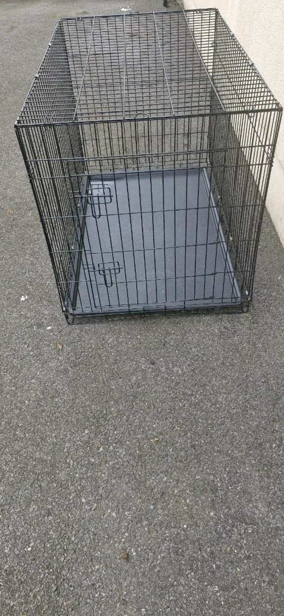 Dog crate - Image 2