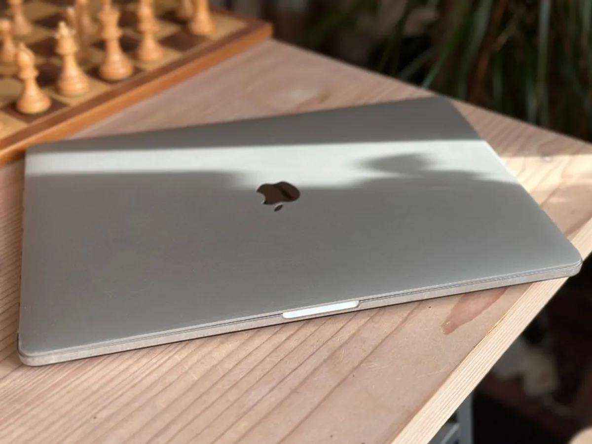 Still Available: IMMACULATE 2019 16-inch MacBook Pro 2.6 GHz 6-Core Intel Core i7 500GB - Image 2