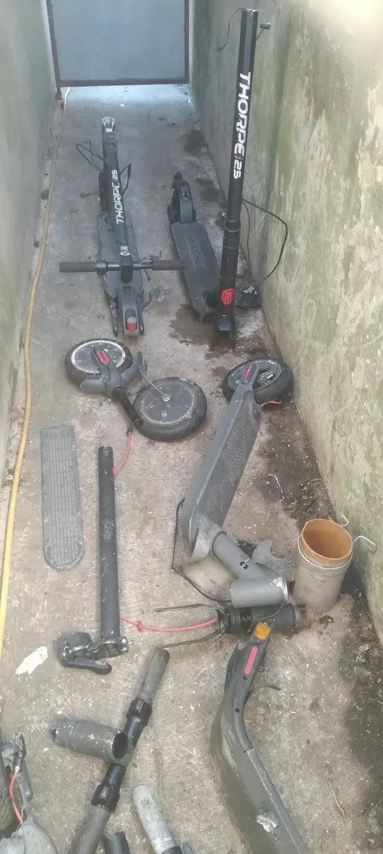 3 electric scooter and parts all go together - Image 2
