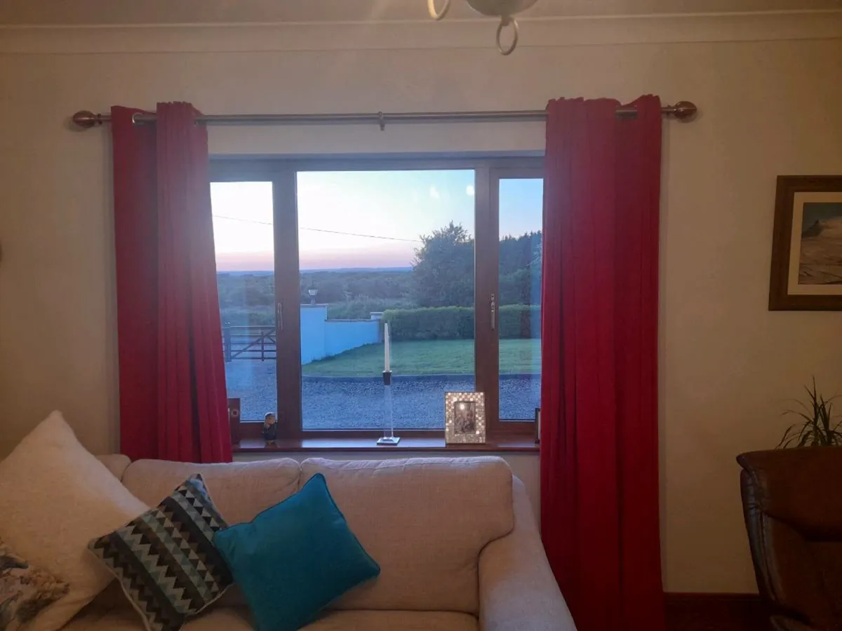 Red cord curtains - Image 3