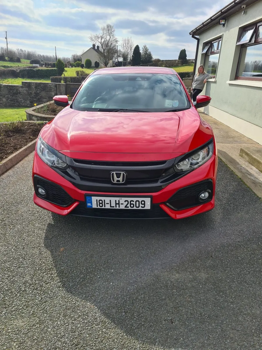 Honda Civic 2018 - Image 4