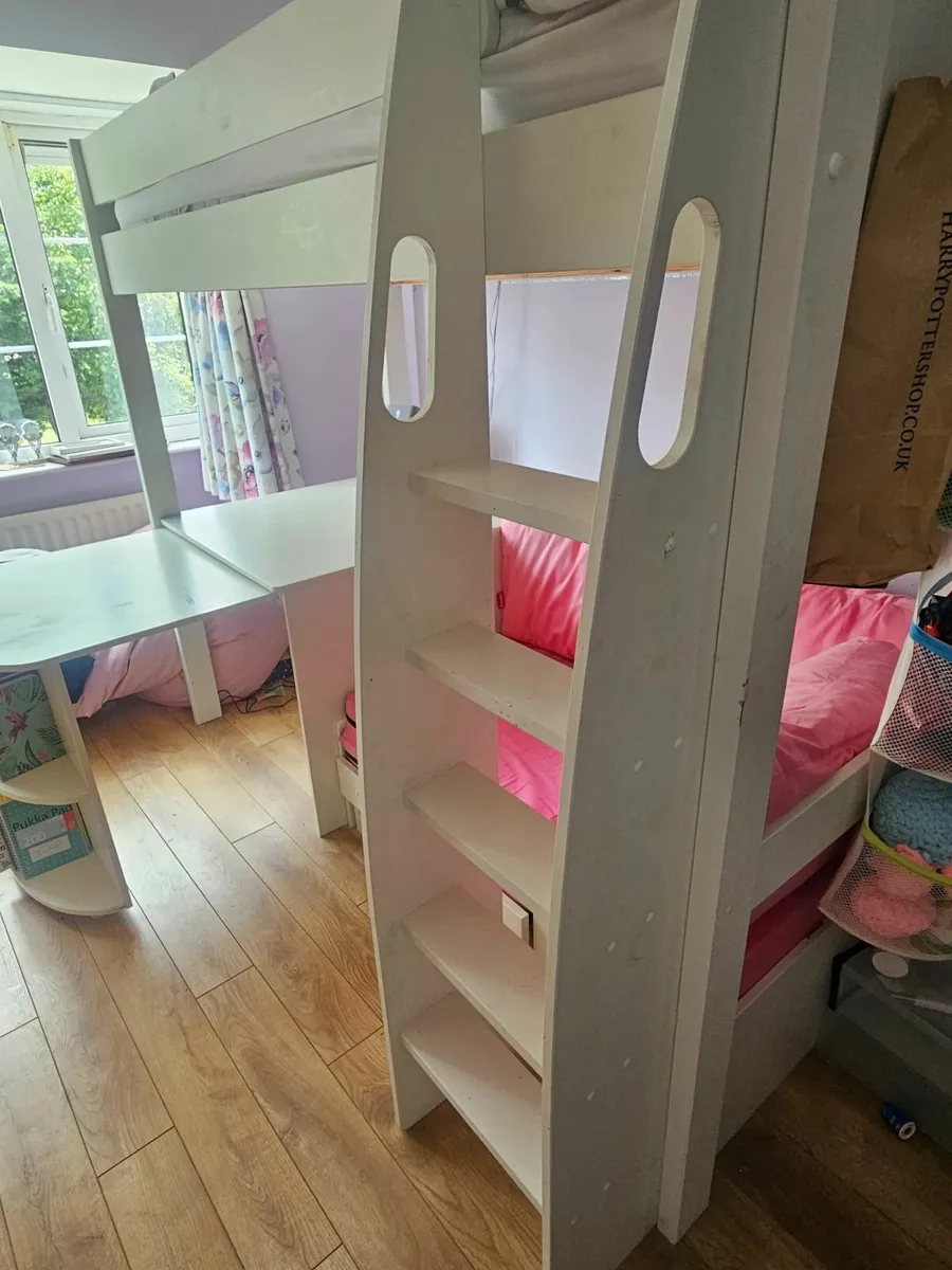 Bunk bed with desk and sofa/pull out guest bed - Image 2