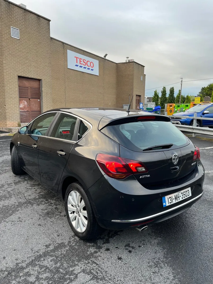Vauxhall Astra Elite 2013 2.0 - Image 2