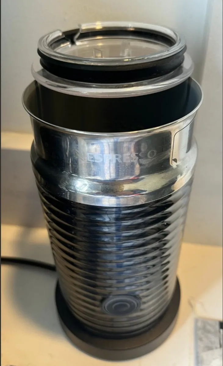Nespresso Milk Frother, Aeroccino 3 - Image 1
