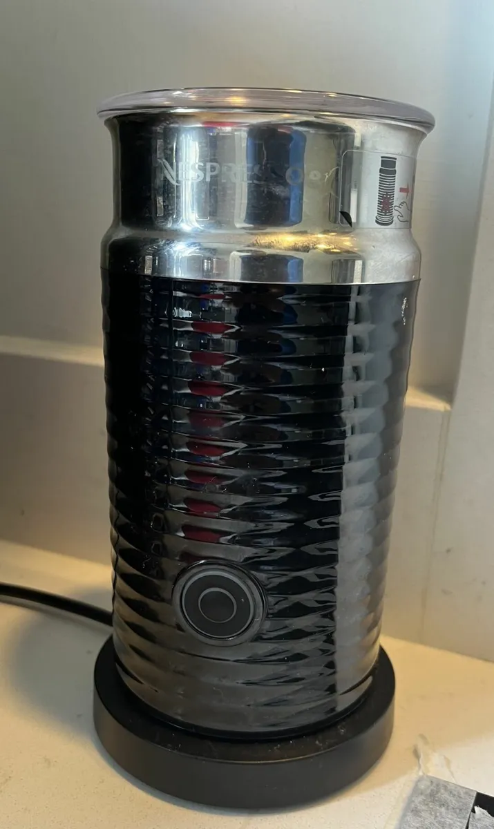 Nespresso Milk Frother, Aeroccino 3 - Image 2