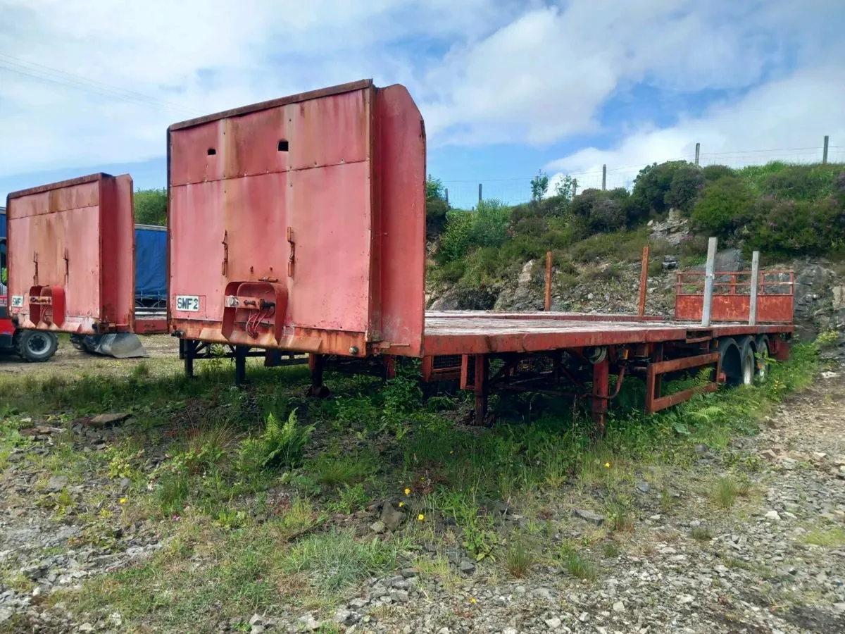 45 foot Flat Trailer