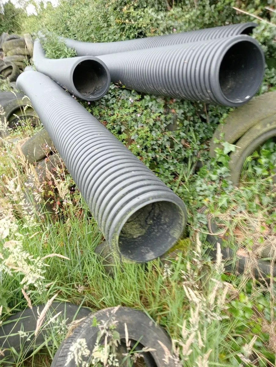 Pipes - Image 2