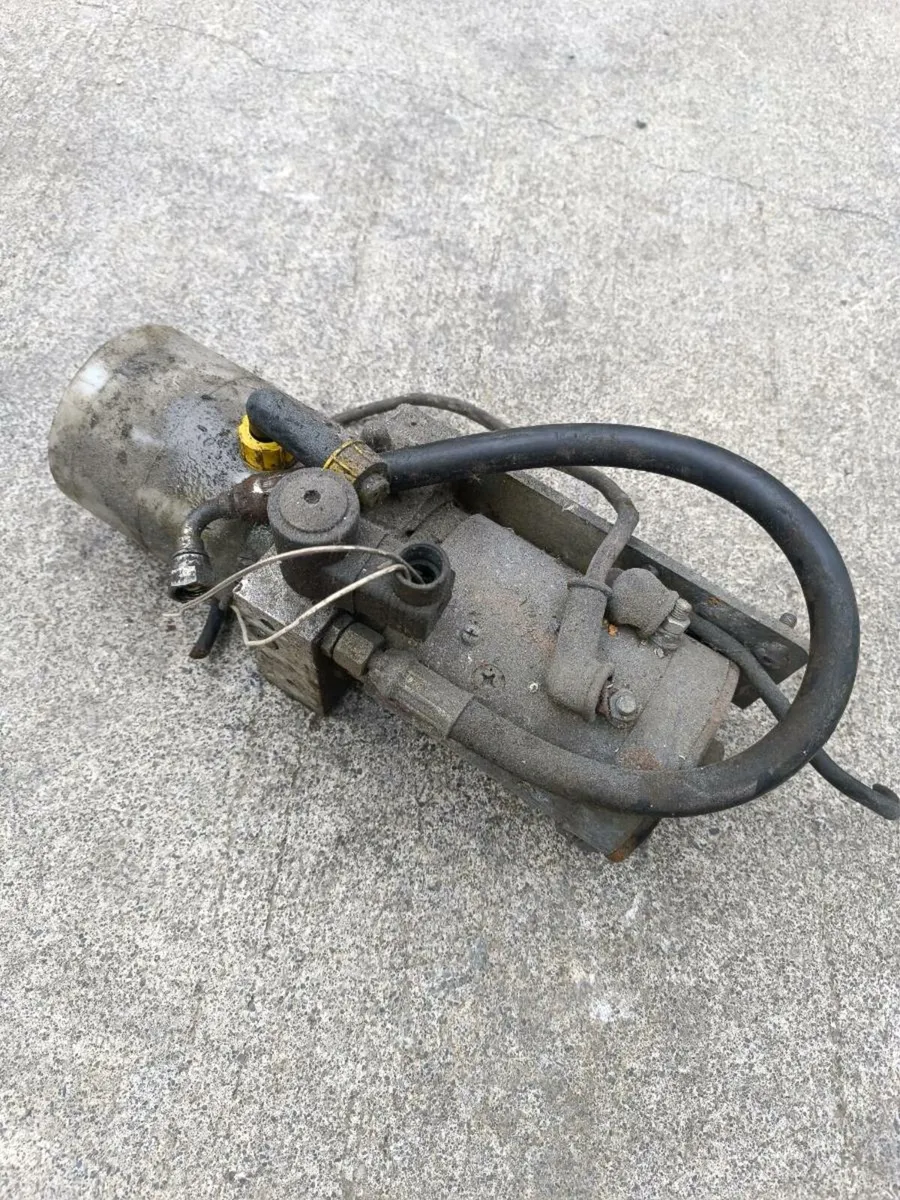 Hydraulic power pack - Image 1