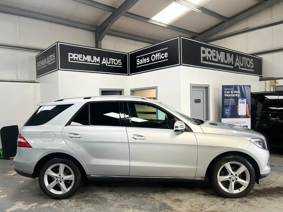 Mercedes-Benz M-Class 2015  250D. AMG SPORT - Image 2