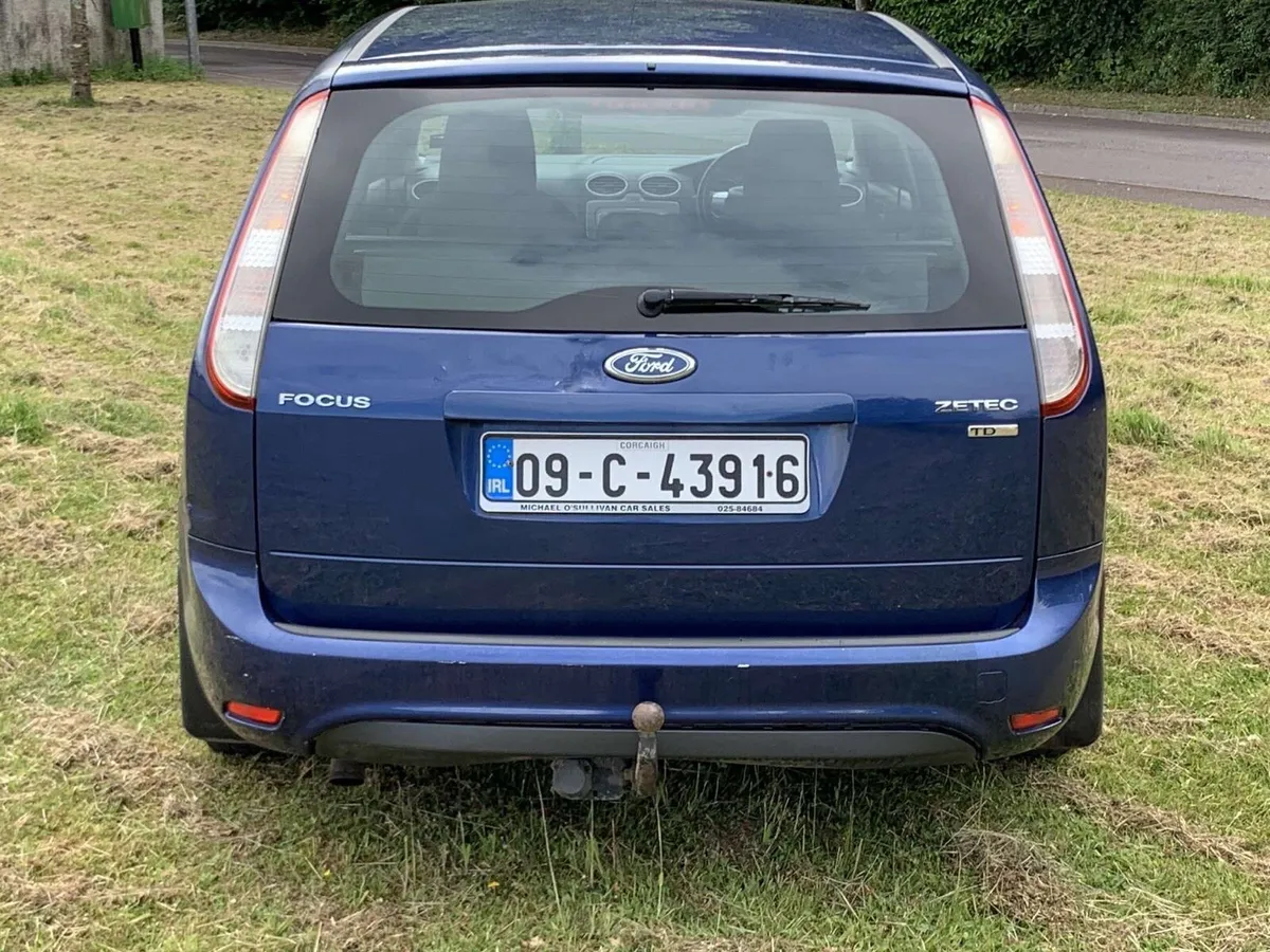 Ford Focus estate - Image 4