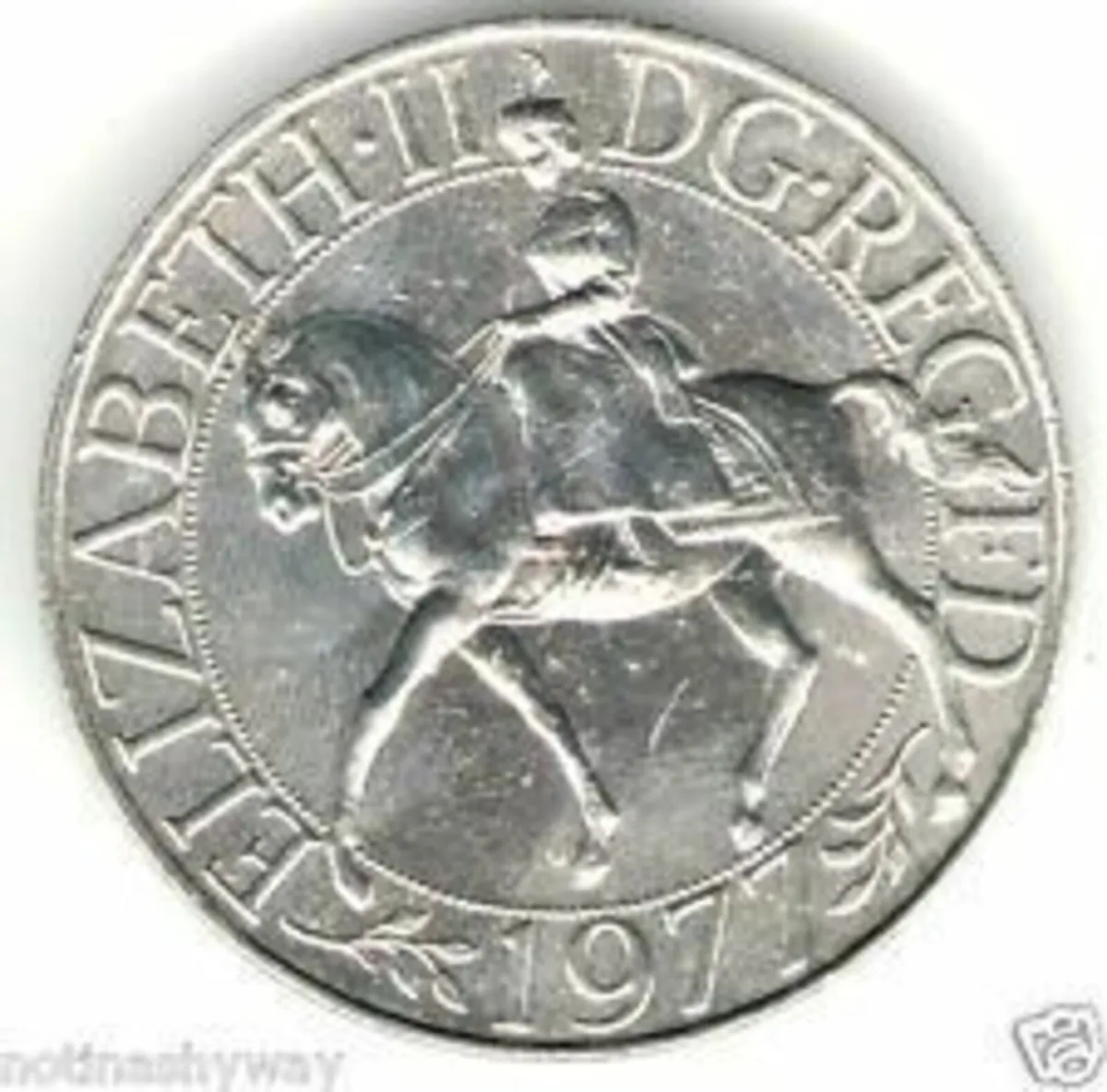 1977 BritishCrown- Queen Elizabeths Silver Jubilee