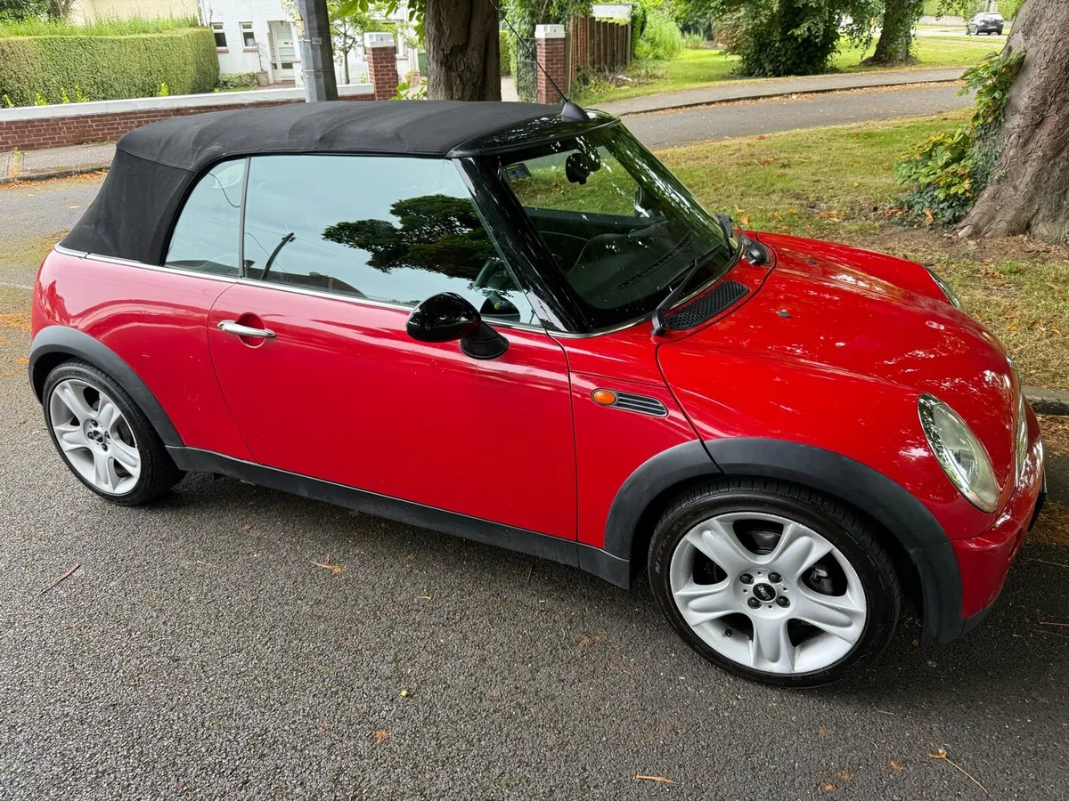 2006 mini convertible - Image 1
