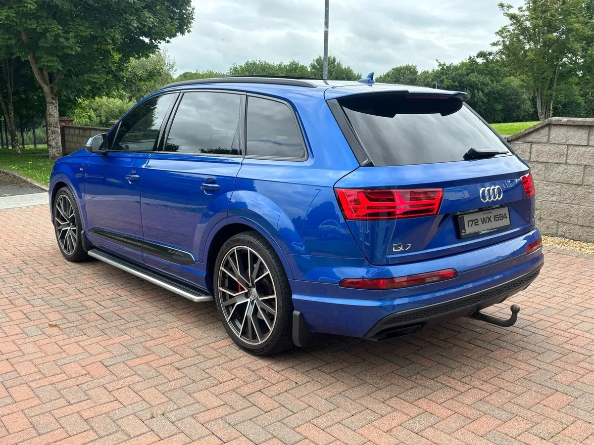 Audi Q7 S-line **High Spec** - Image 4