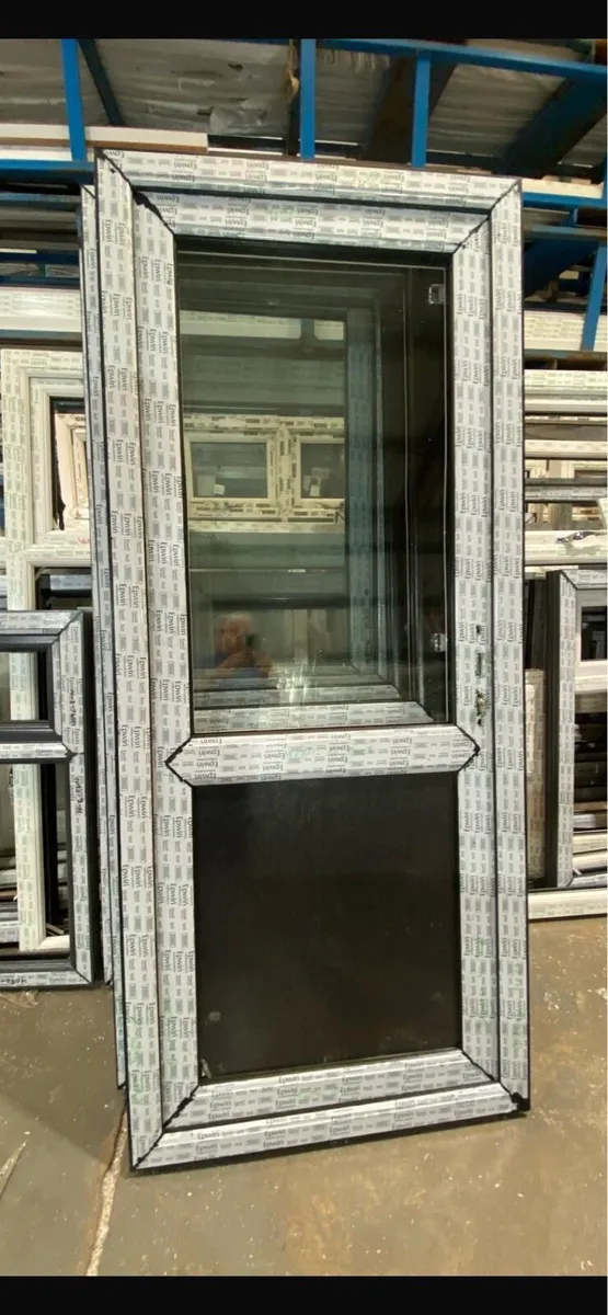 PVC door - Image 2