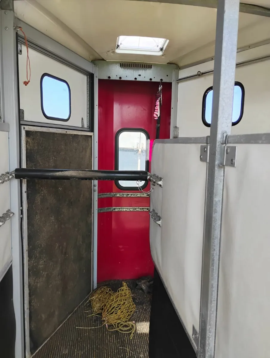 Ivor Williams 501 Horsebox - Image 2