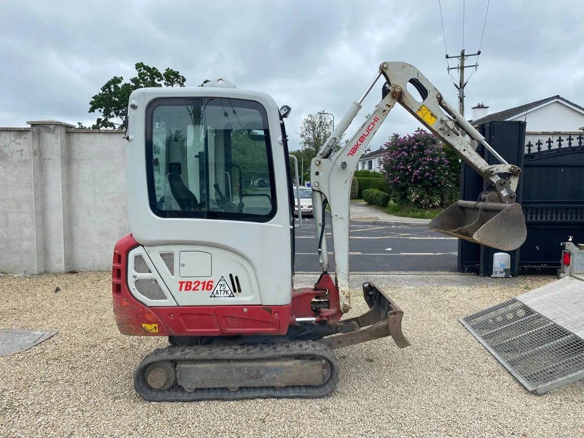 Takeuchi TB 216 one owner only 700 hours - Image 1