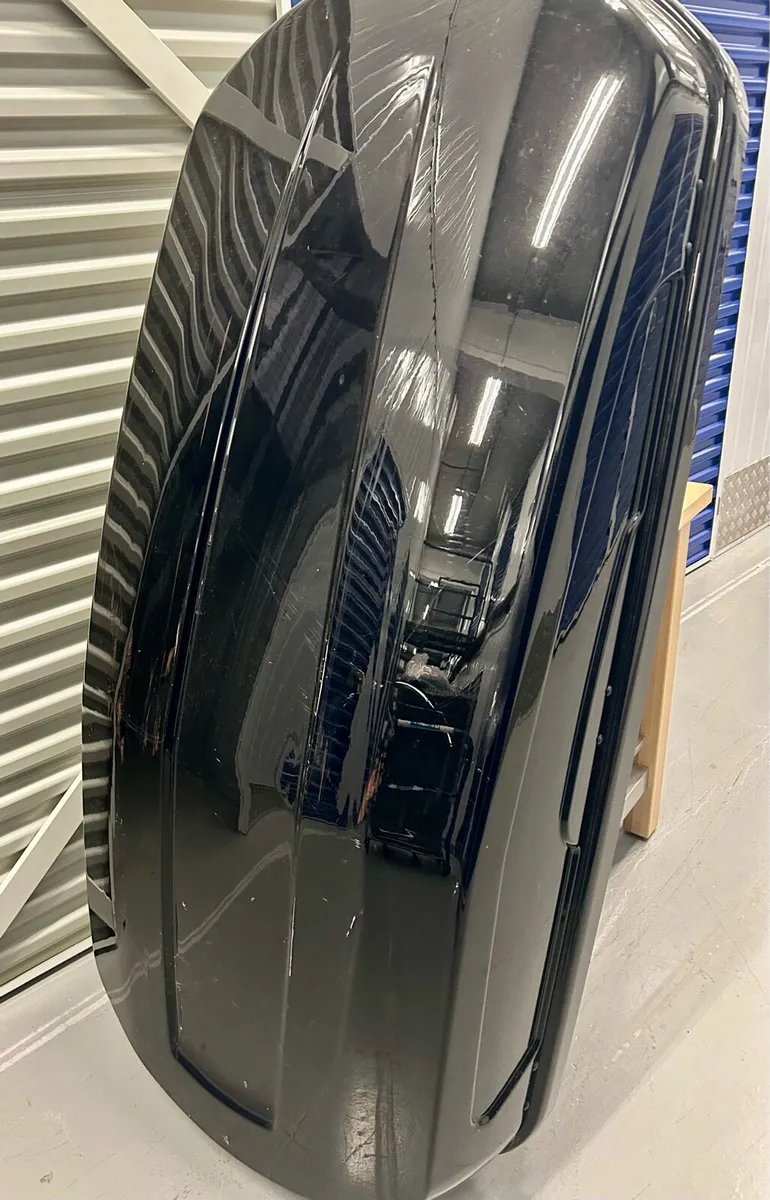470L Roofbox & Rails - Image 1