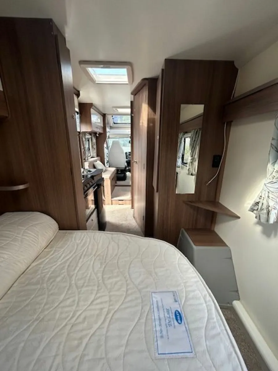Bailey Advance 74-4 - 2019 - 4 Berth - Island Bed - Image 3