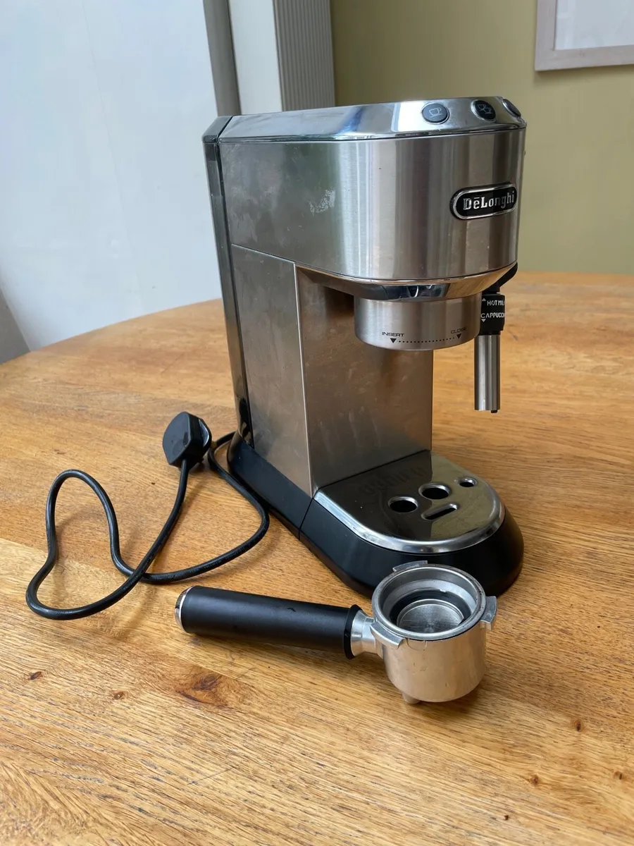 De Longhi Coffee Machine - Image 2