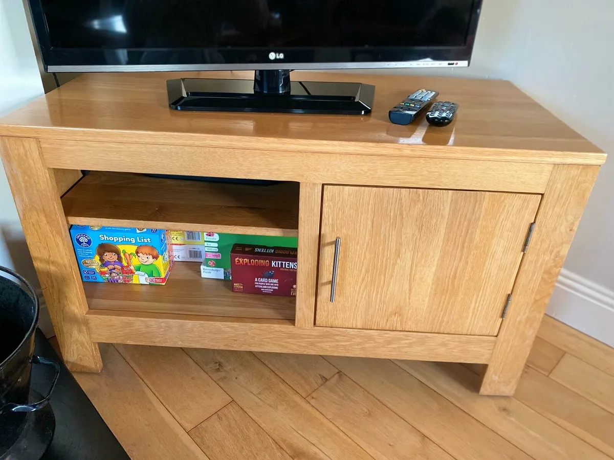 TV unit - Image 1
