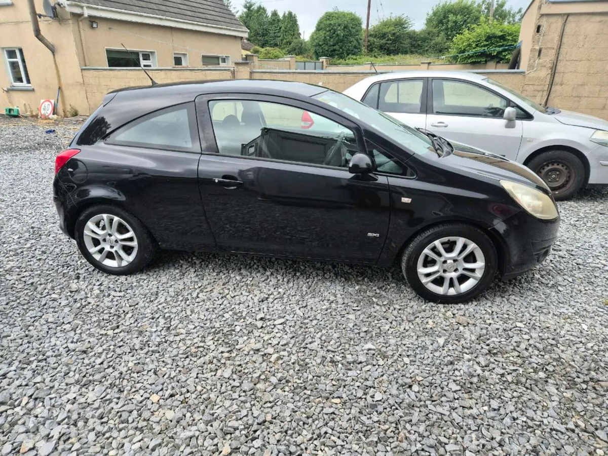 Opel corsa diesel NCT&Taxed €2000 - Image 3