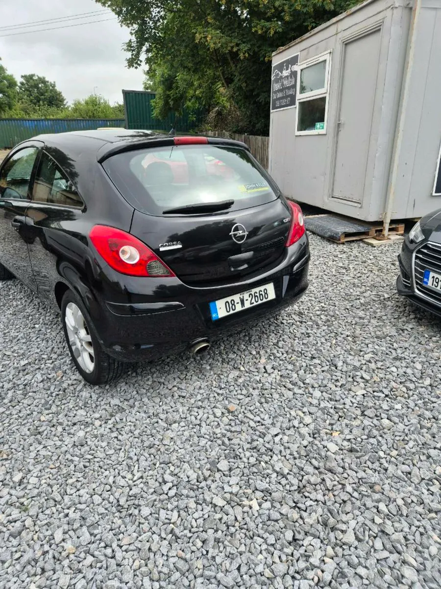Opel corsa diesel NCT&Taxed €2000 - Image 4