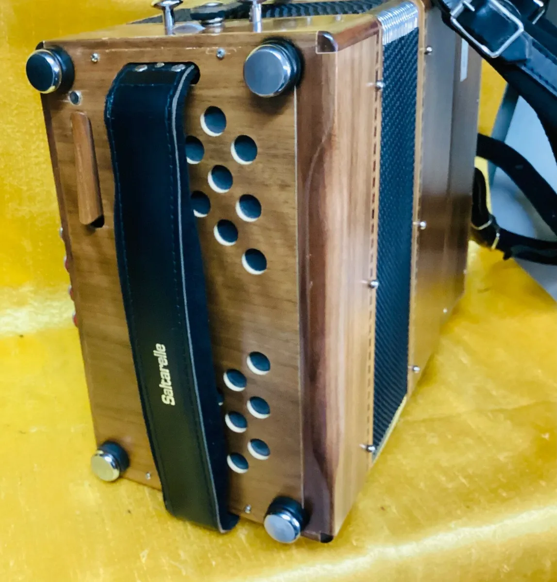 SALTARELLE NUAGE D/G  3 VOICE BUTTON ACCORDION - Image 2
