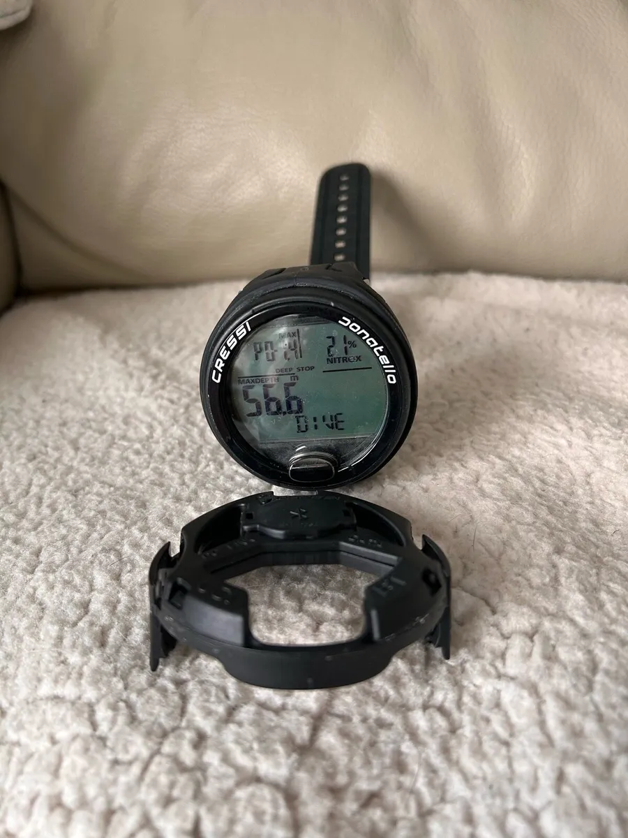 Cressi Donatello dive computer + bluetooth module