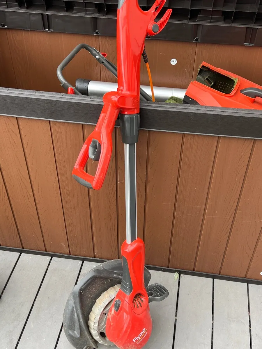 Flymo grass trimmer and edger - 650E - Image 1