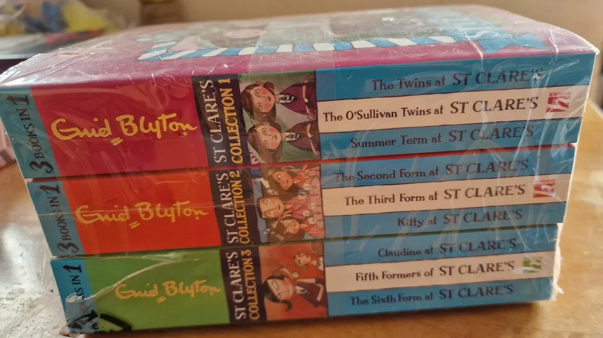 Book set - Image 1