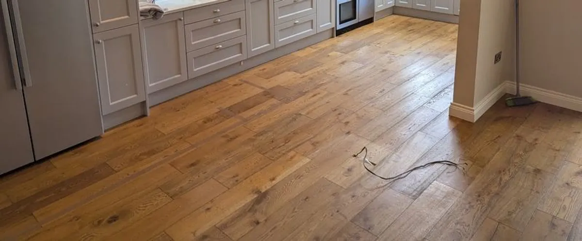 Semi solid oak flooring - Image 1