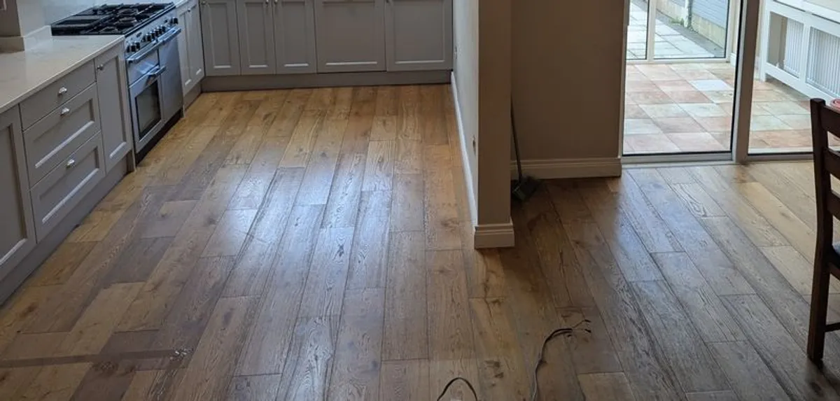 Semi solid oak flooring - Image 3