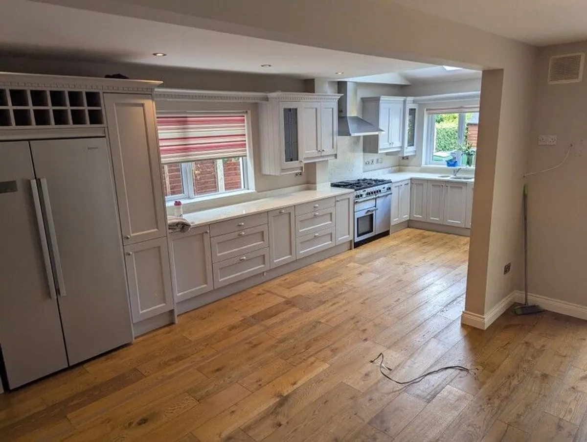 Semi solid oak flooring - Image 4