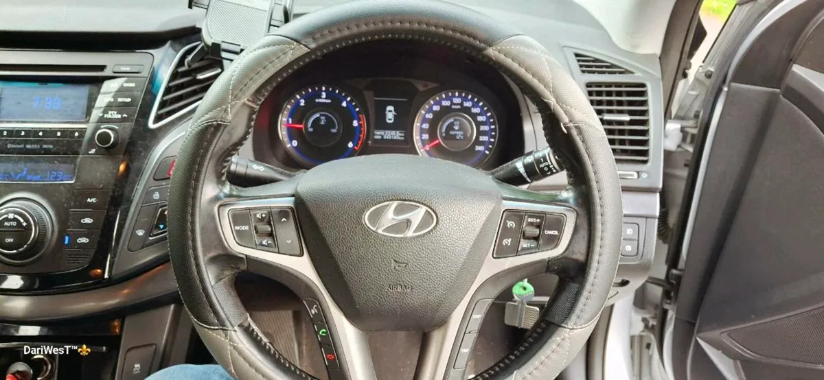 Hyundai i40 Executive - Image 3