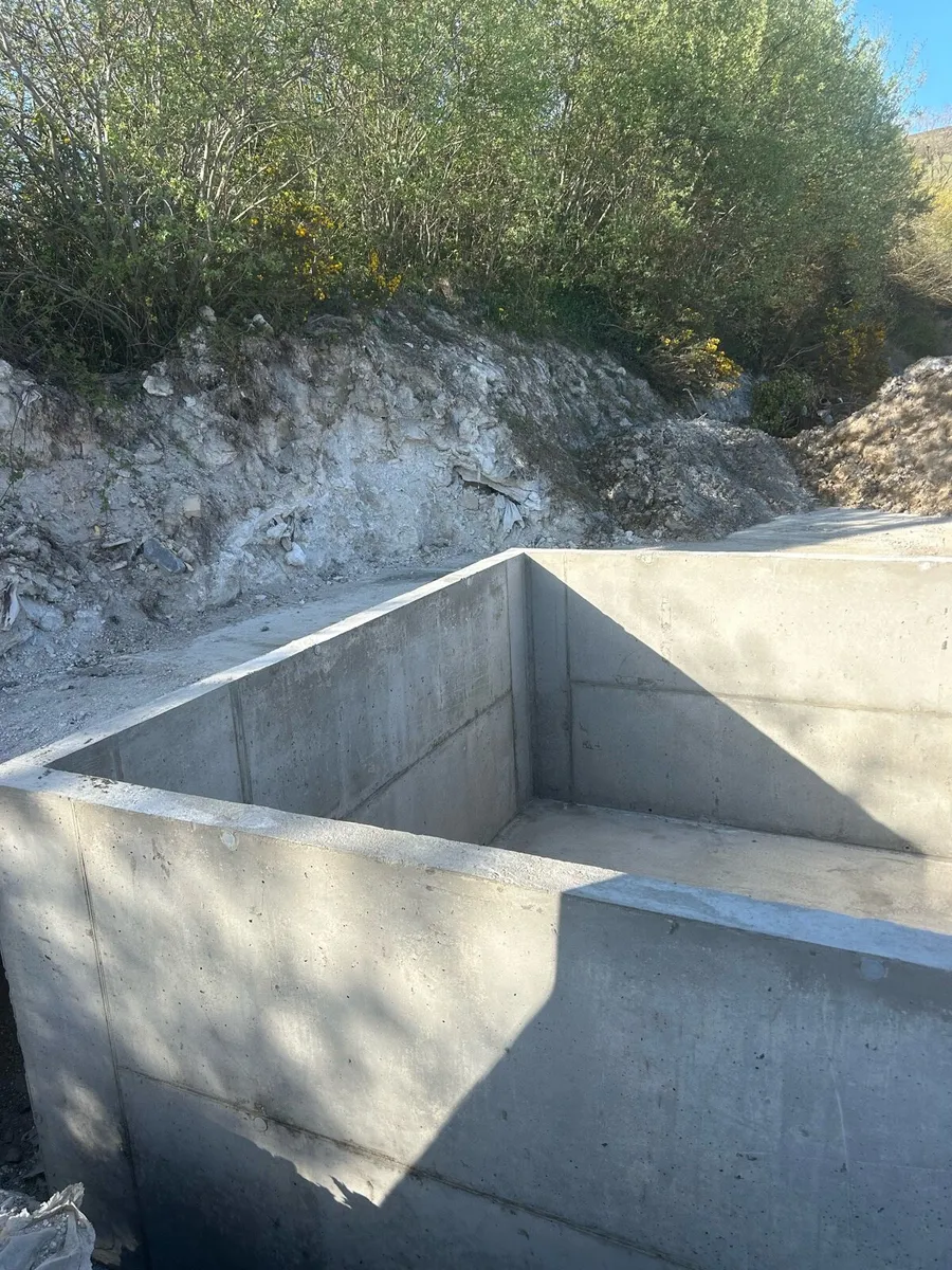 Foam works - Image 1