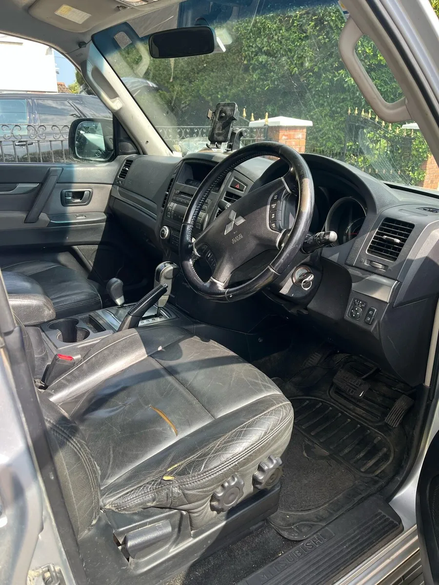 Car - Image 1