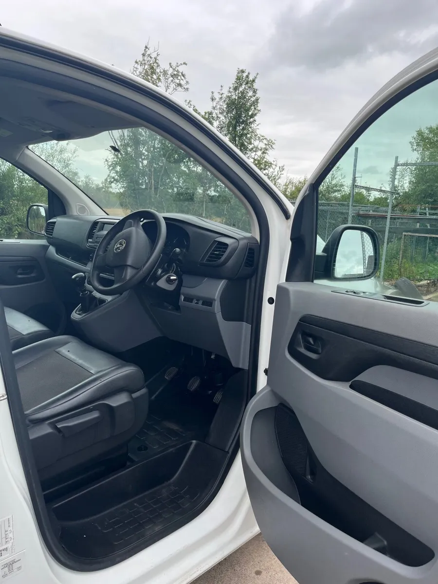 Vauxhall Vivaro 2021 - Image 4