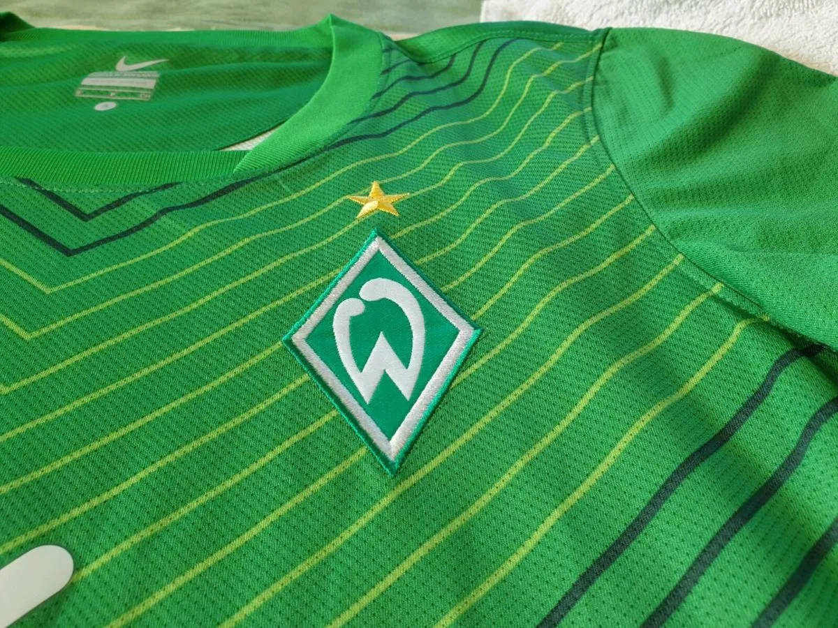 Werder Bremen Football Club Home Jersey 2011 2012 - Image 3