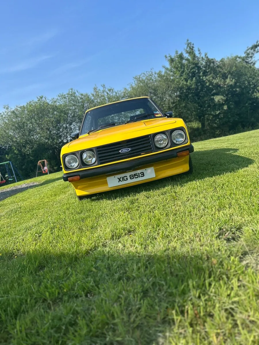 Ford Escort Rs2000 - Image 1