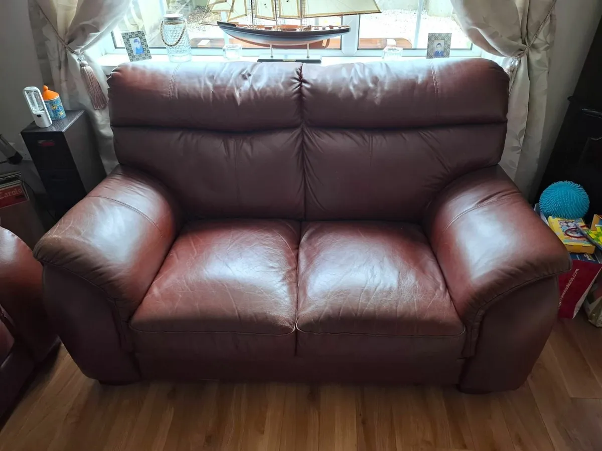 Sofa - Image 3