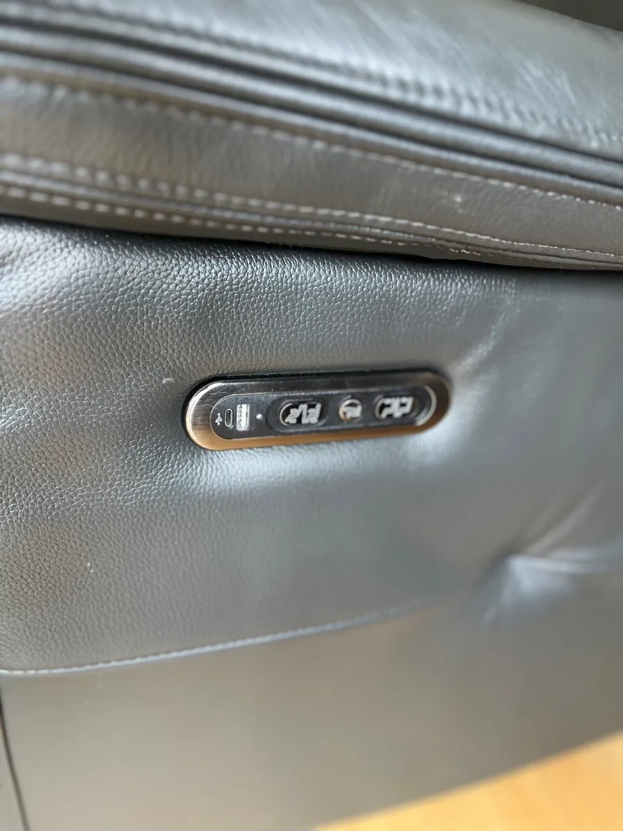 Sofa - Image 3
