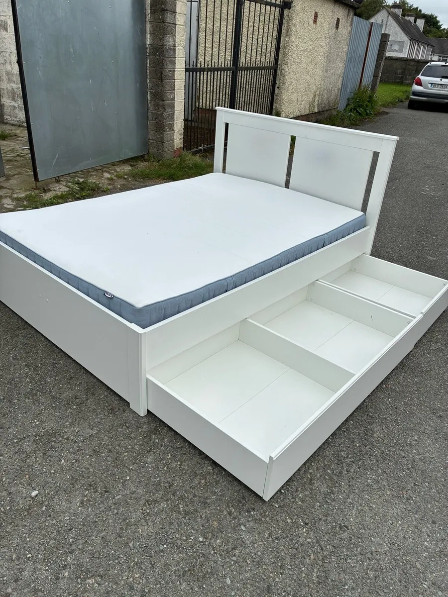 White double bed with 2 Drawers VGC!! - Image 2